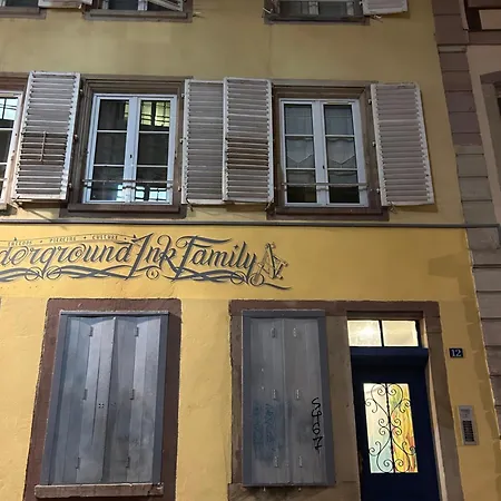 Apartment In Center